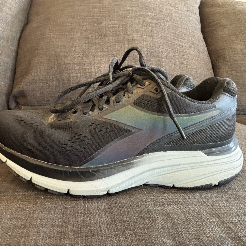 Women’s Black and Purple Diadora Running Shoes